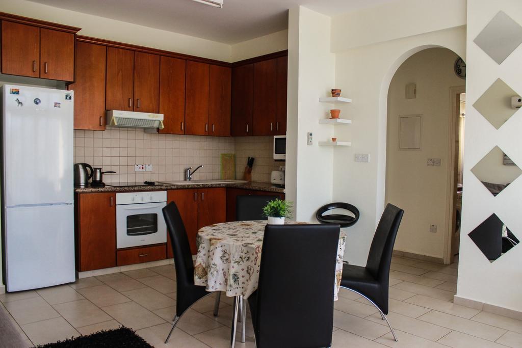 King'S Gardens Apartment Paphos Luaran gambar