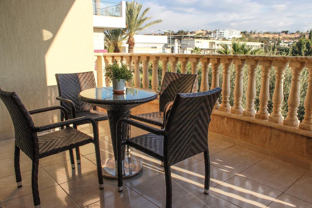 King'S Gardens Apartment Paphos Luaran gambar