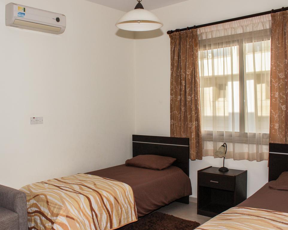 King'S Gardens Apartment Paphos Luaran gambar