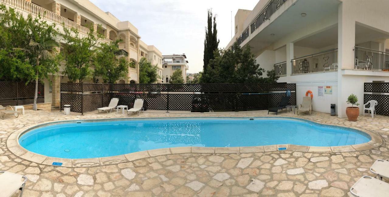 King'S Gardens Apartment Paphos Luaran gambar